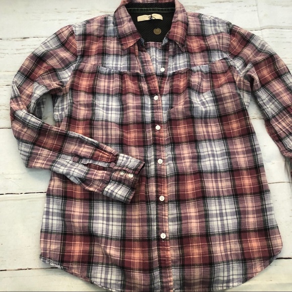 Anthropologie Tops - Anthropologie Isabella Sindair Button Down Shirt M